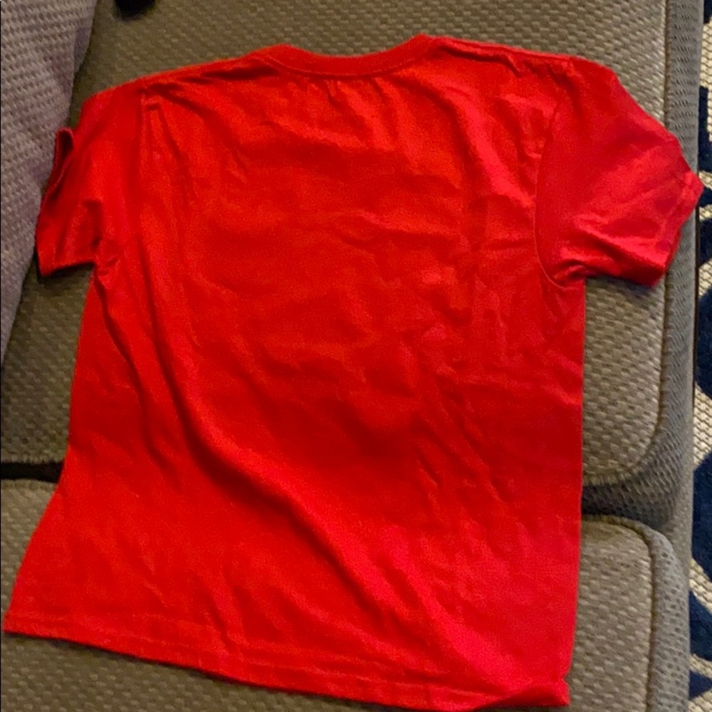New kid’s Wonder Woman Shirt - Picture 3 of 4